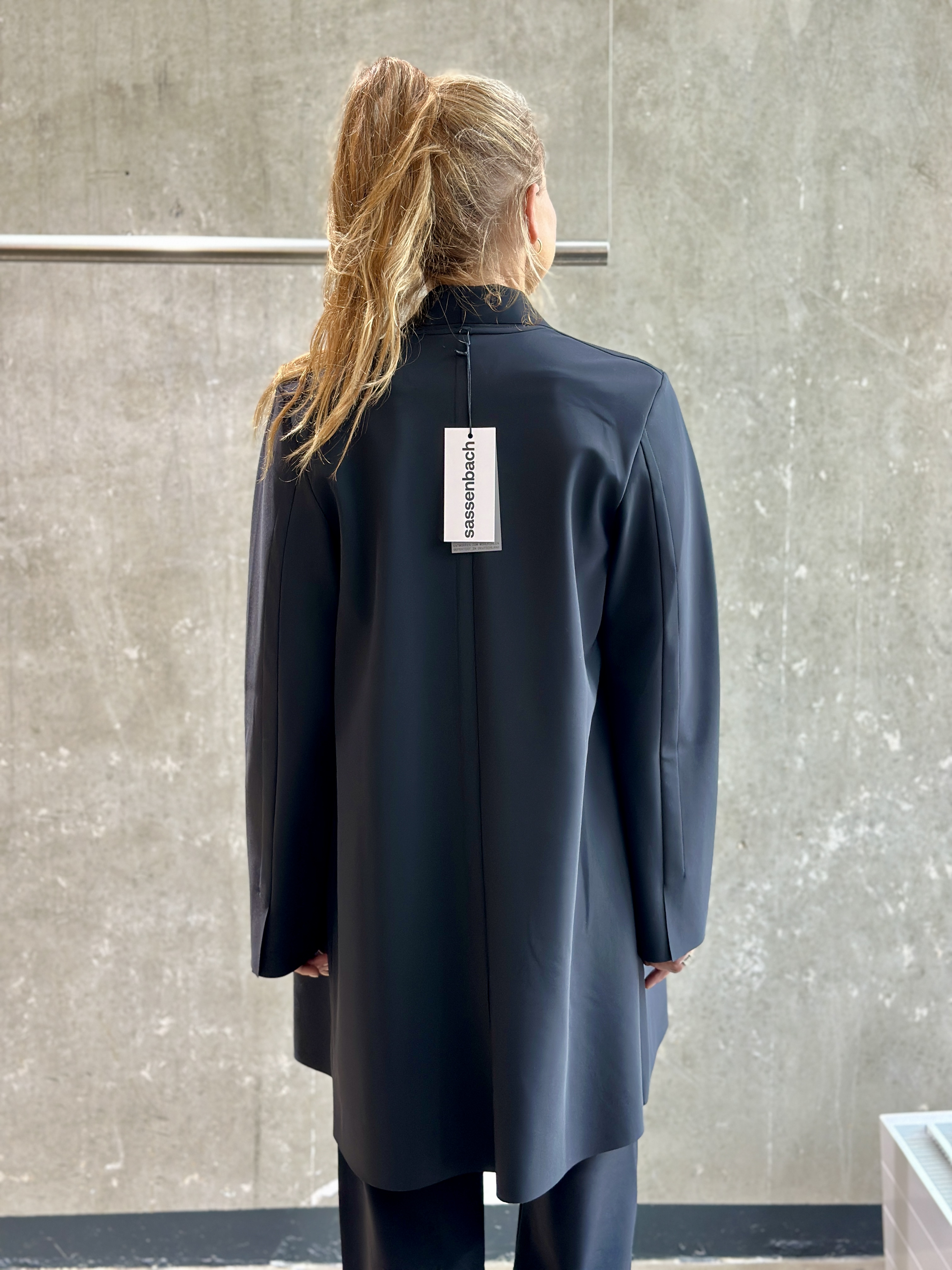 SASSENBACH_STYLE  Mantel MIA schoko & schwarz & blau 342