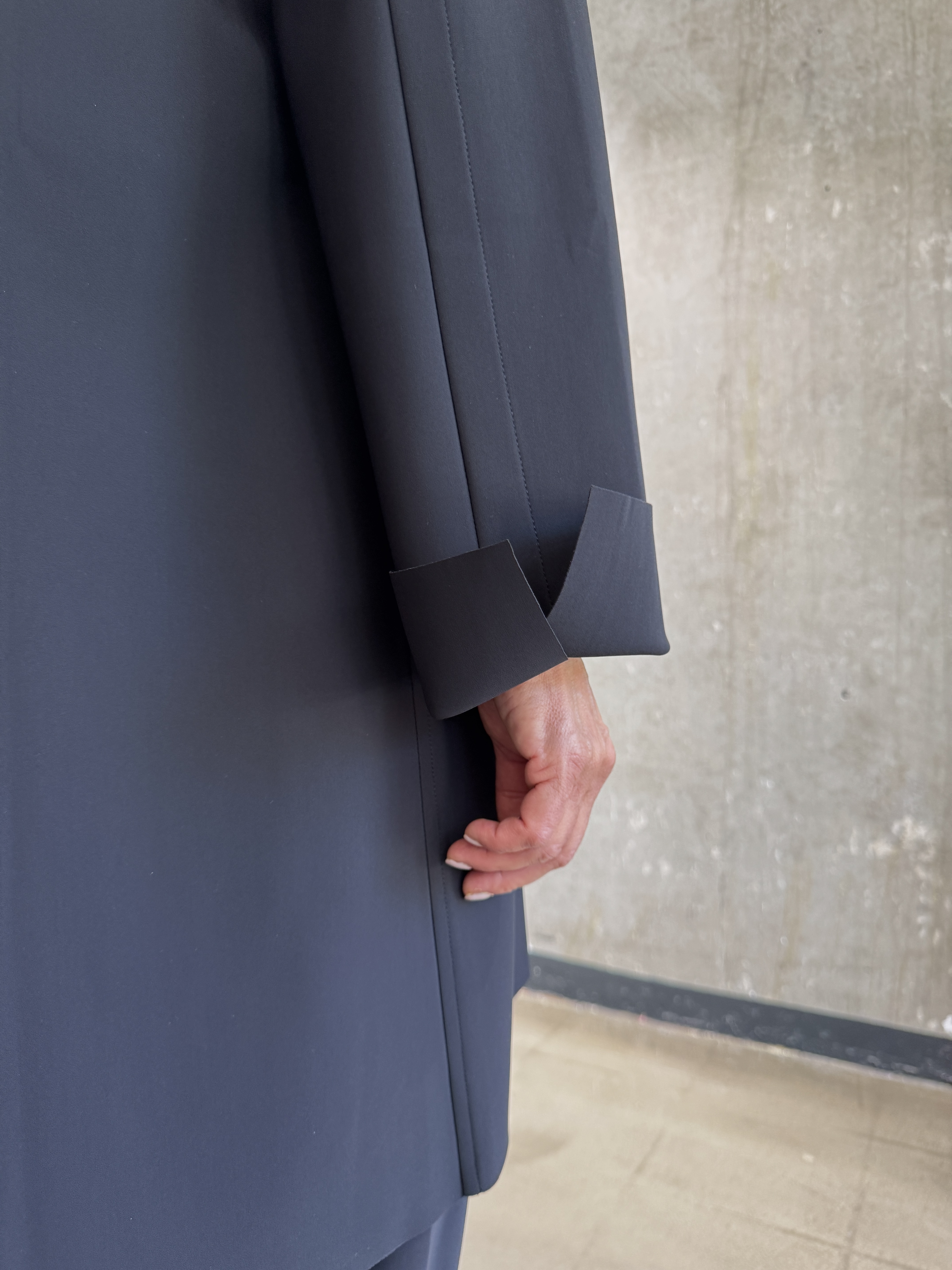 SASSENBACH_STYLE  Mantel MIA schoko & schwarz & blau 342