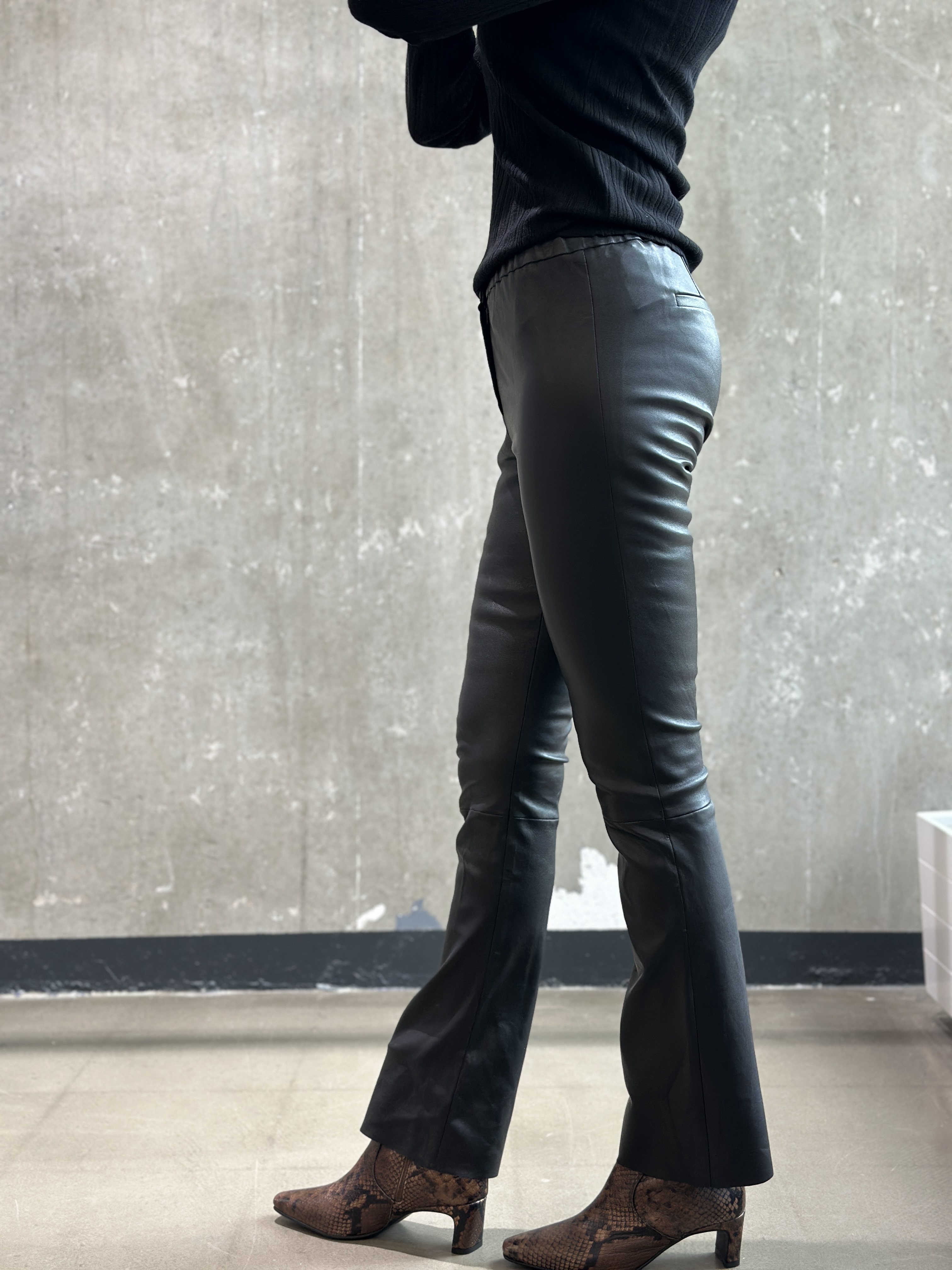 OAKWOOD Hose FREYA schwarz