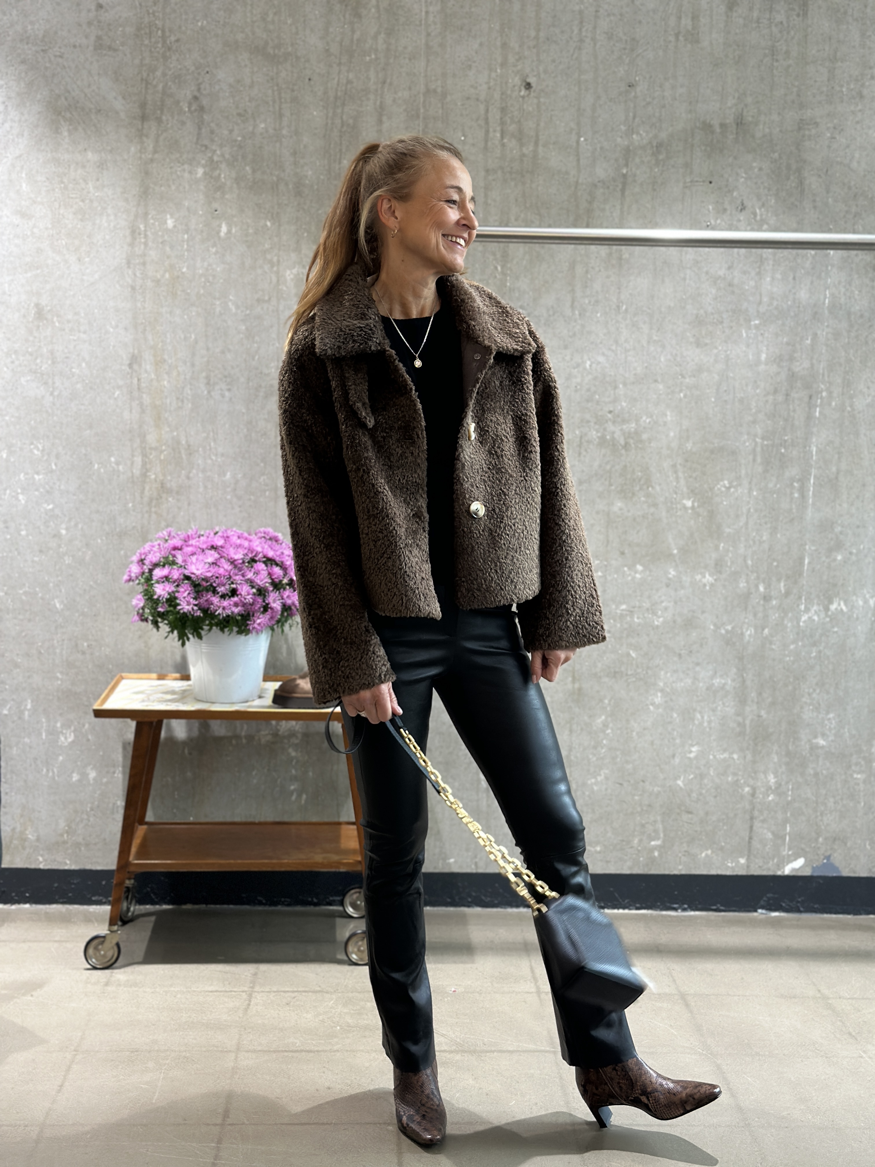 OAKWOOD Hose FREYA schwarz