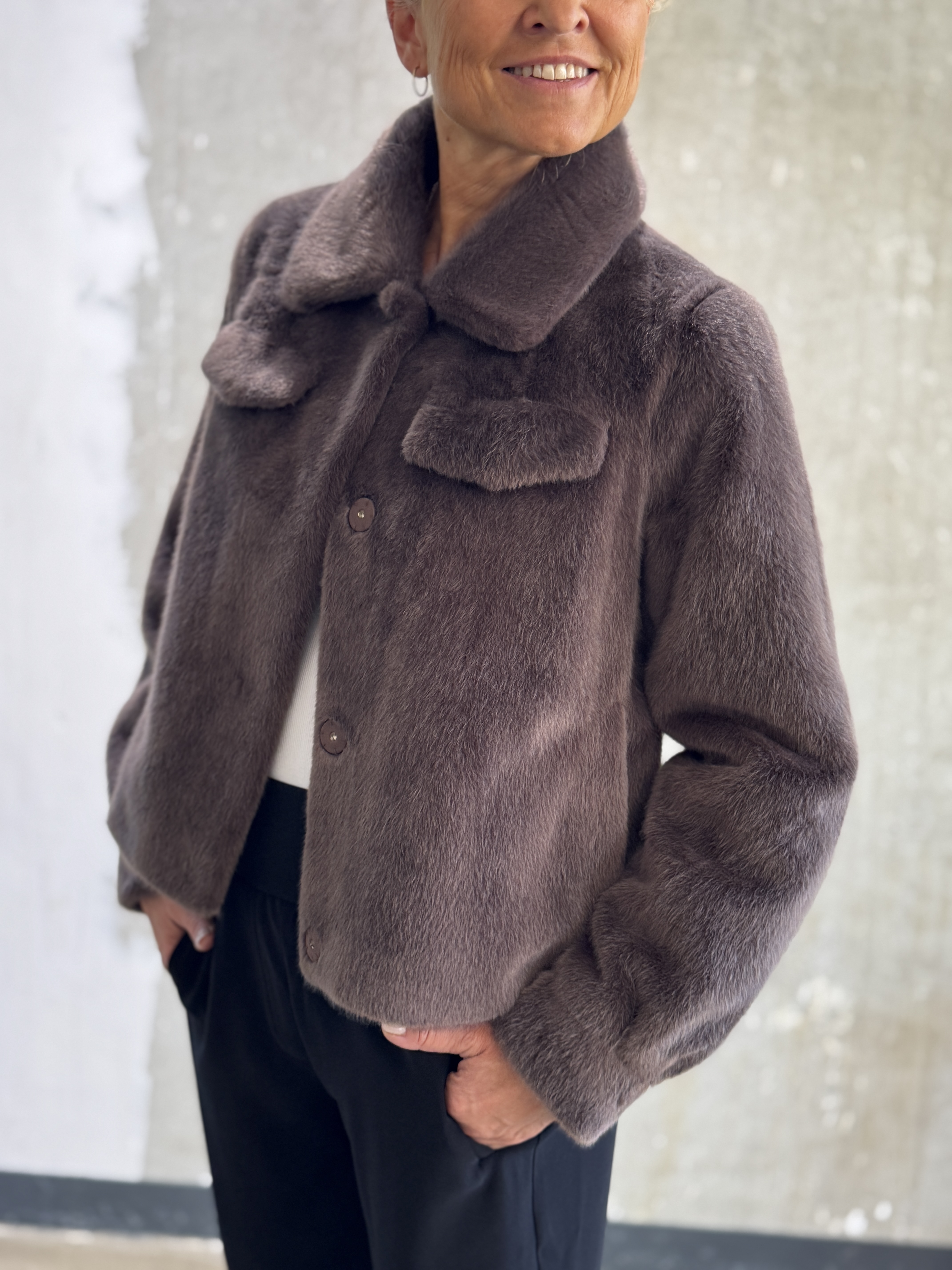 BOMBOOGIE Jacke urban bronze