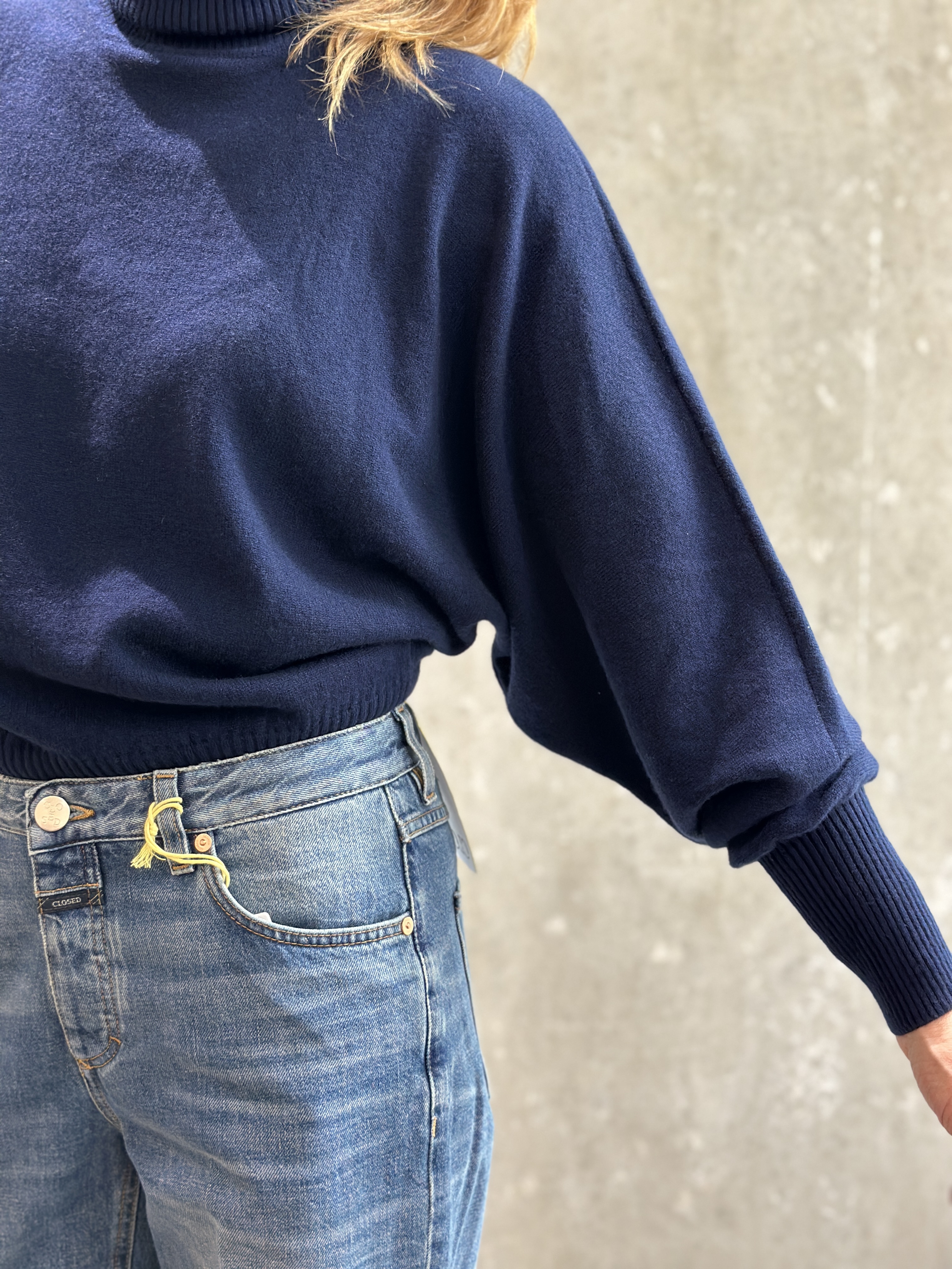 LIVIANA CONTI Rolli blau