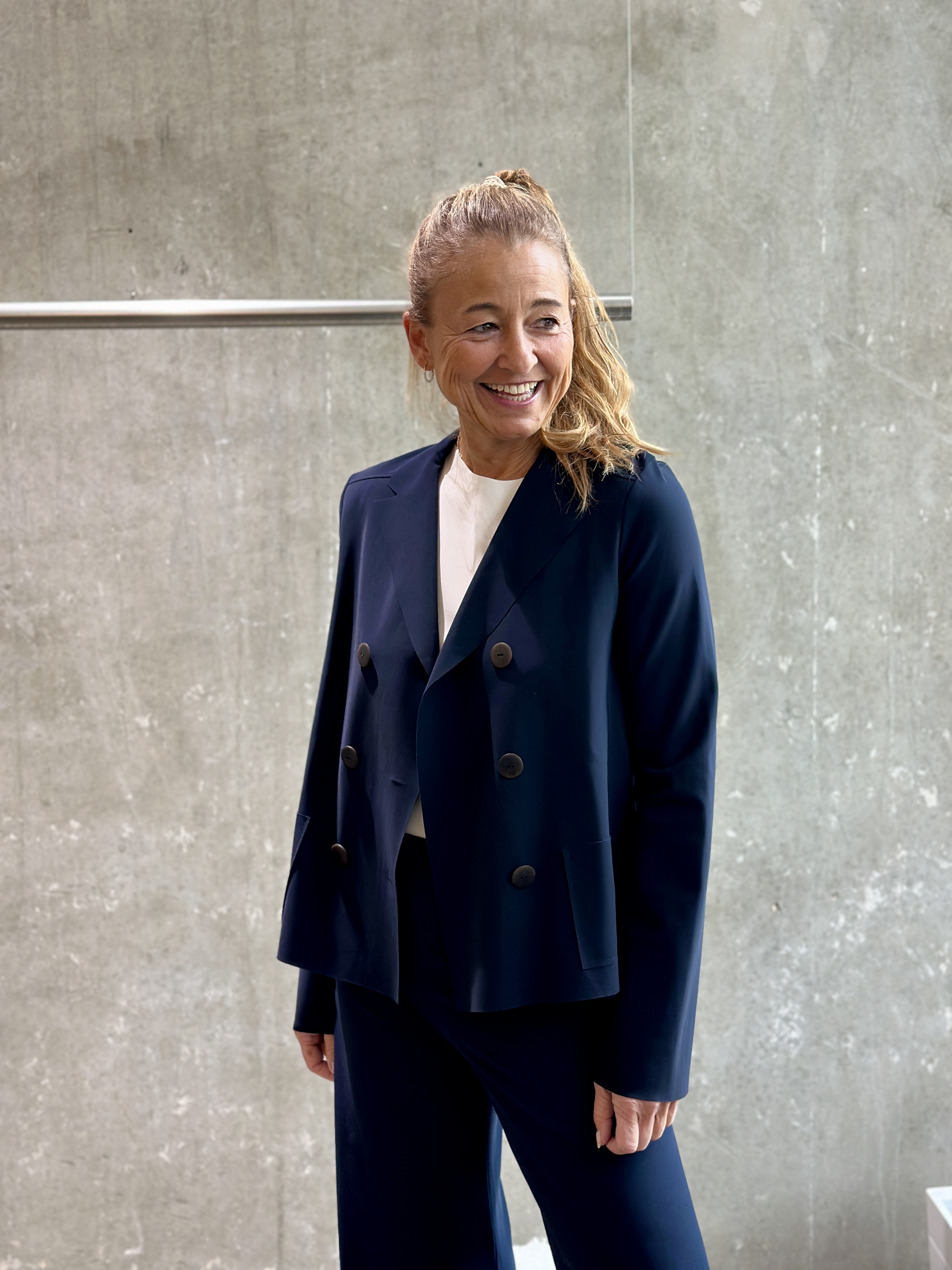 SASSENBACH_STYLE Jacke KAJA schoko, schwarz & blau 342