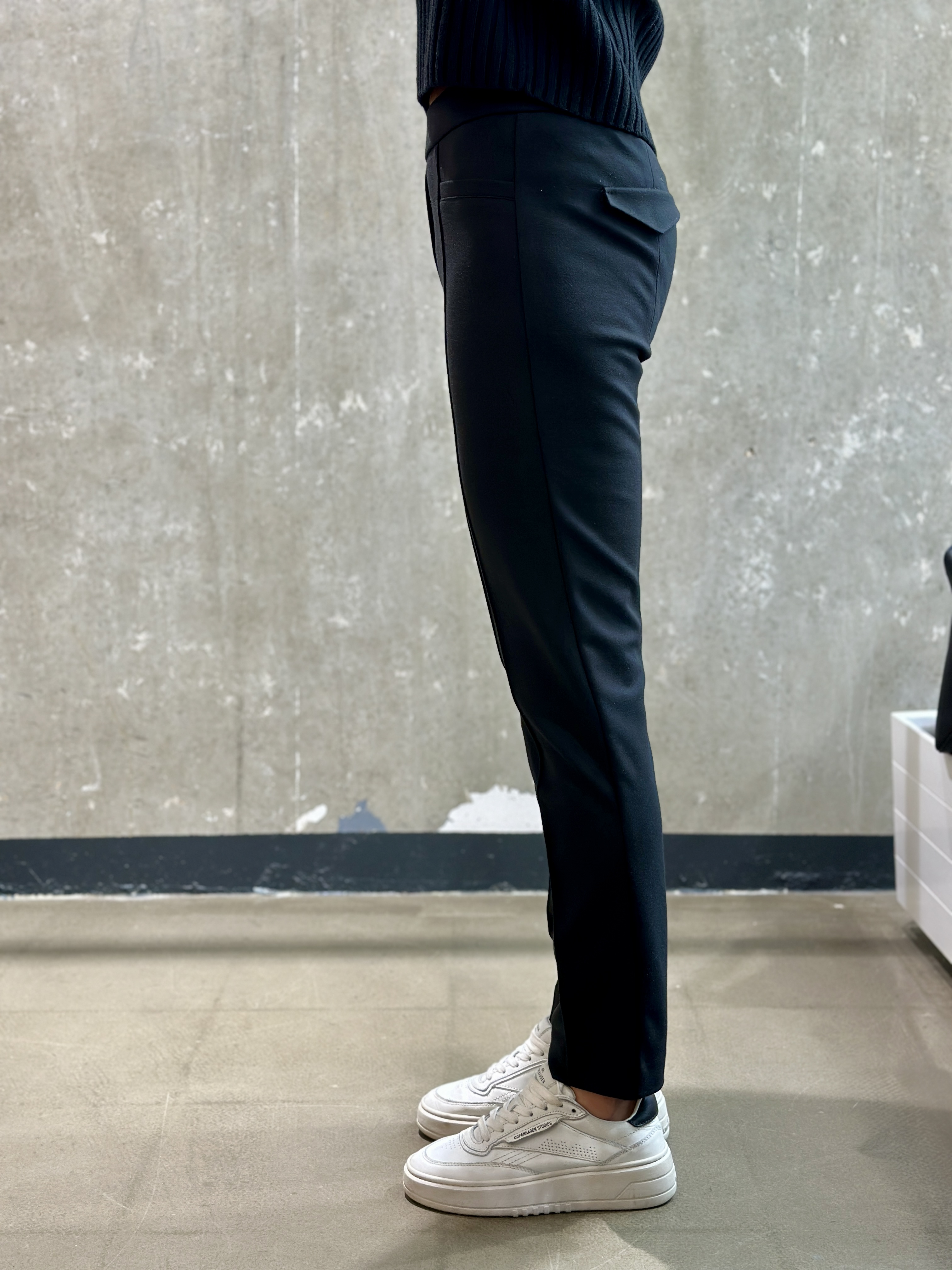 LUISA CERANO Joggpants aus Punto Milano