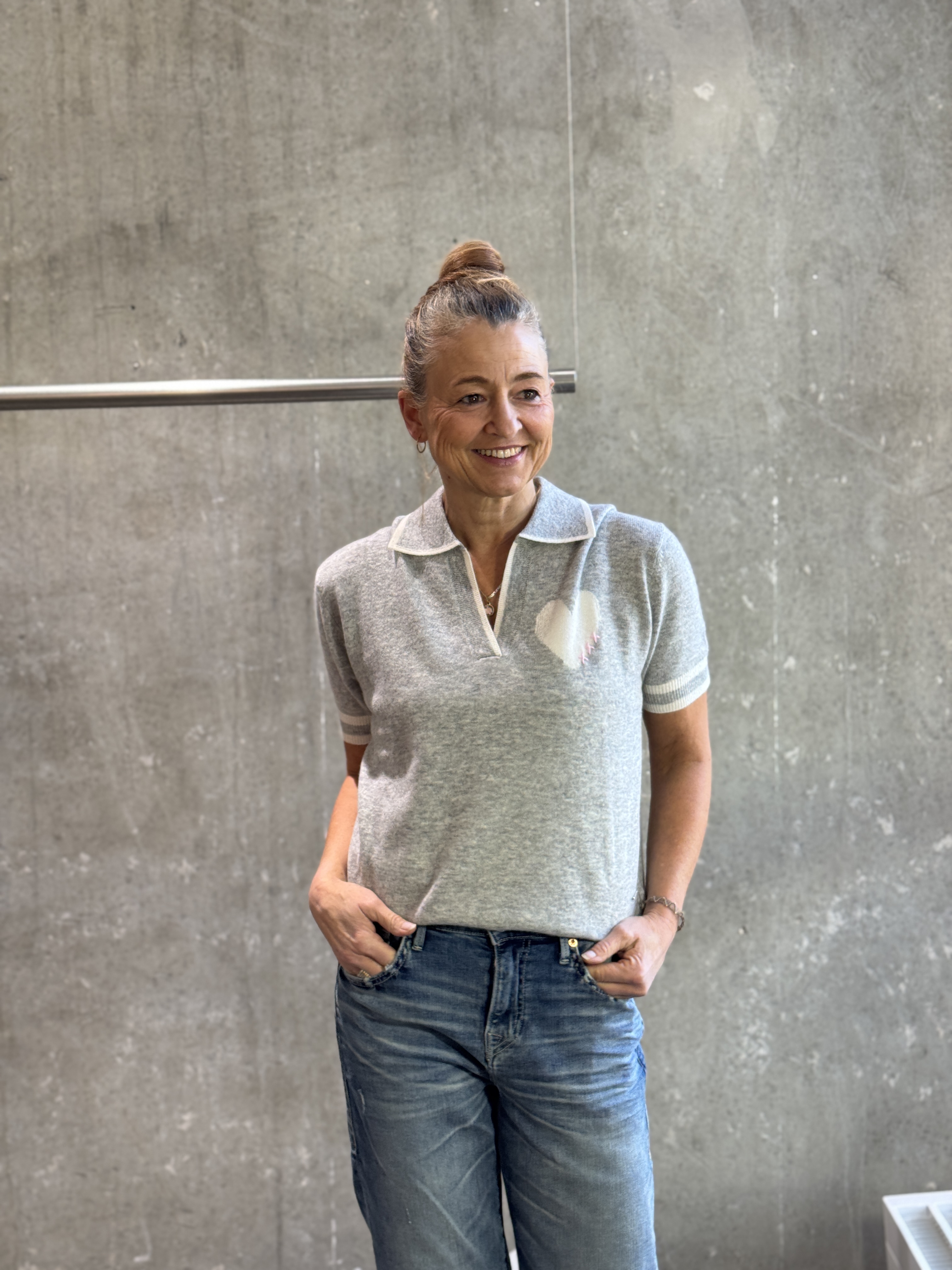 LOVE FUTURE Pullover in 4 Farben