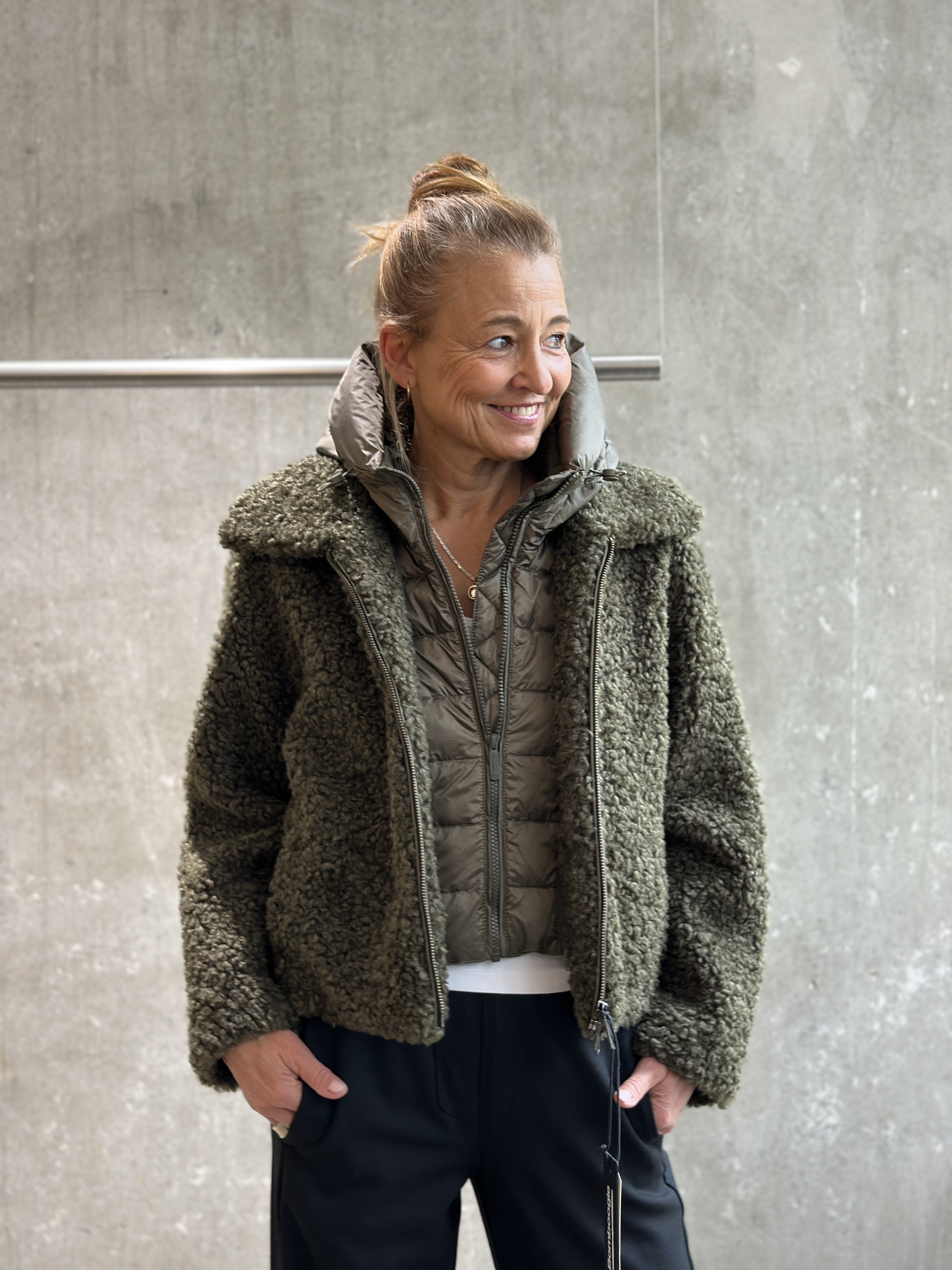 BOMBOOGIE Jacke in 3 Farben