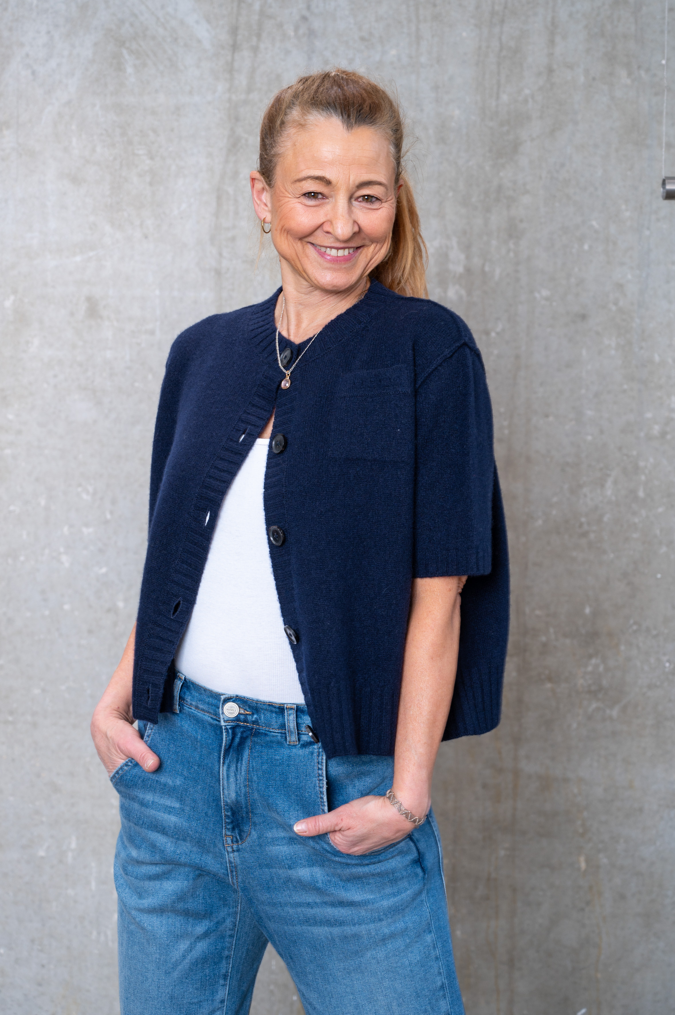 NARLI Kurzarm-Cardigan night